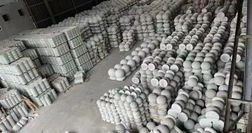 广西 芝麻白挡车柱