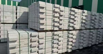 广西芝麻白路沿石