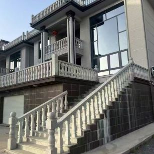 广西 芝麻白别墅阳台栏杆，楼梯栏杆