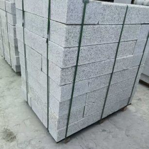 广西 芙蓉白火烧两面路沿石