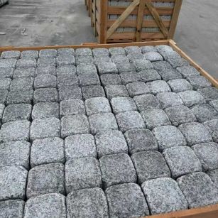 广西 园林景观滚石