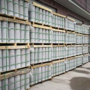 广西 芝麻白挡车柱、阻车桩、隔离柱