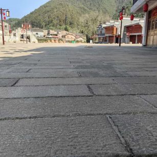 广西仿古石铺装效果