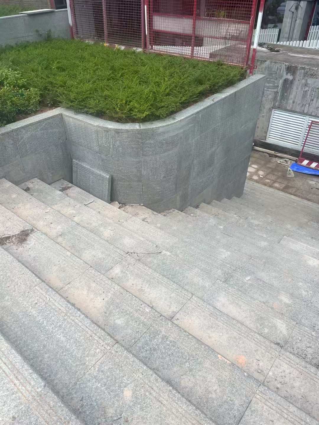 广西 芝麻黑火烧面铺装案例