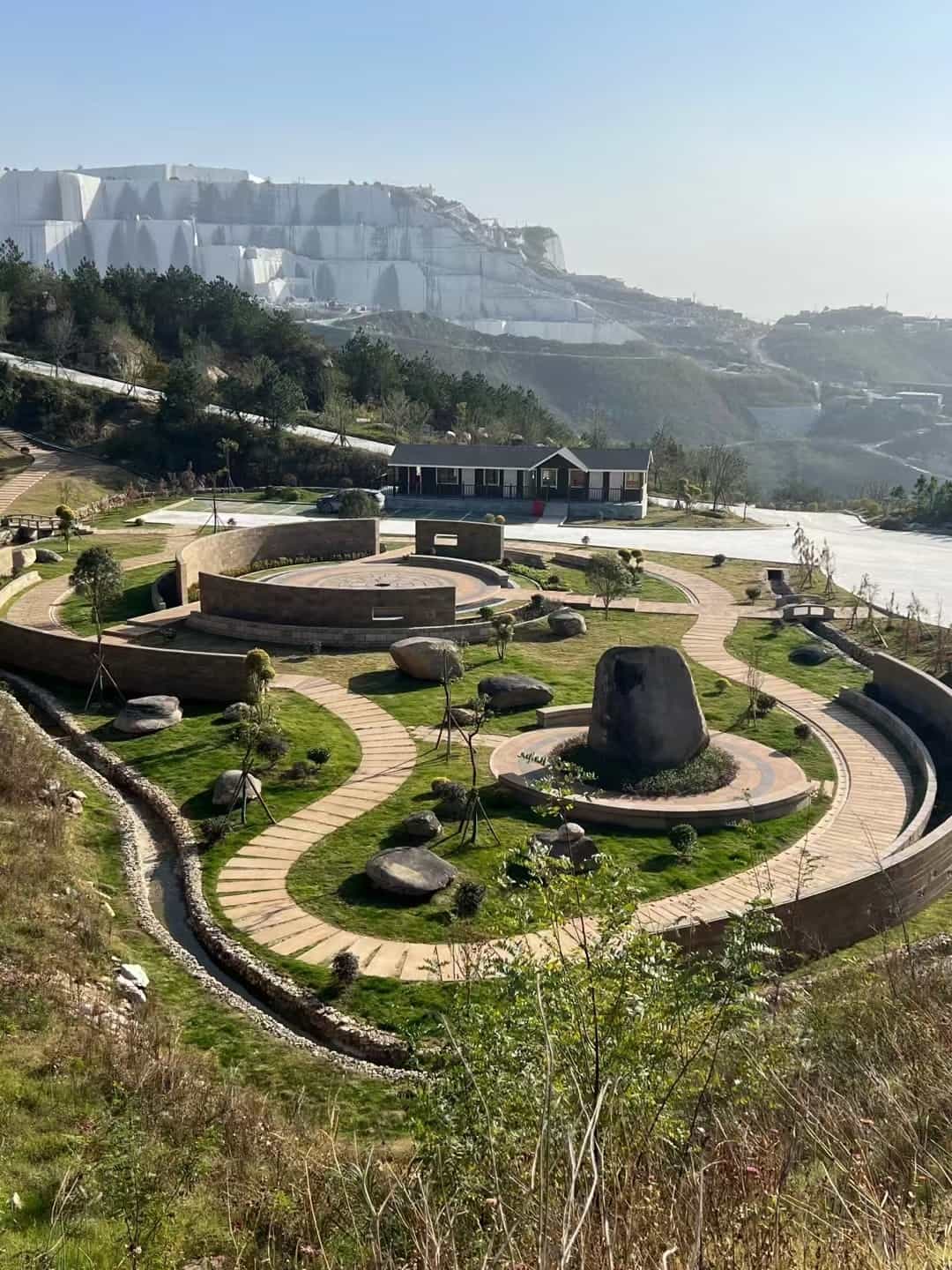 广西仿古石铺装整体效果