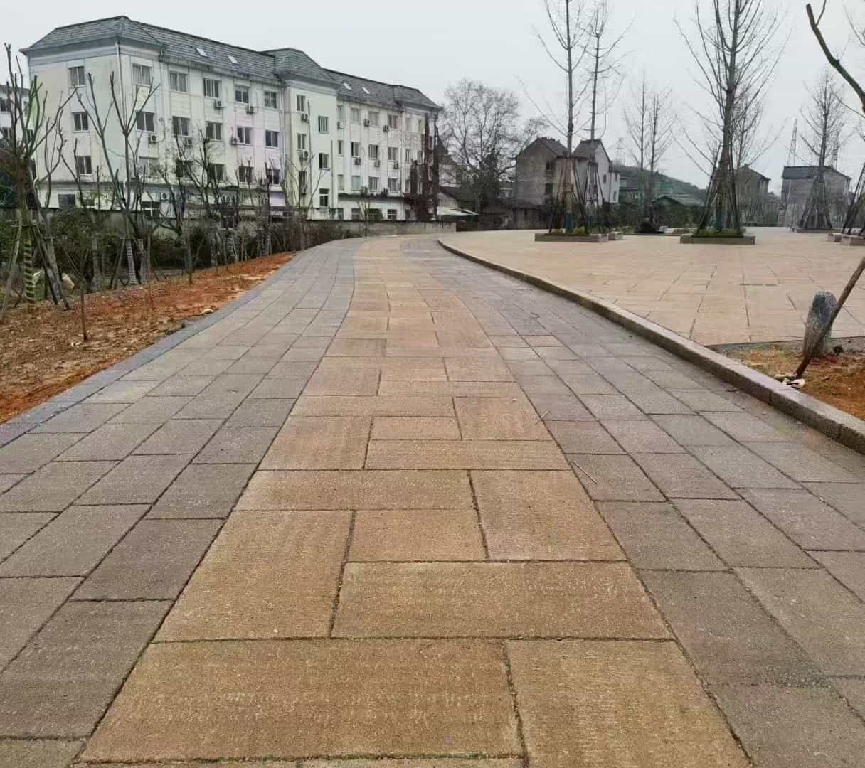 广西仿古石铺装效果