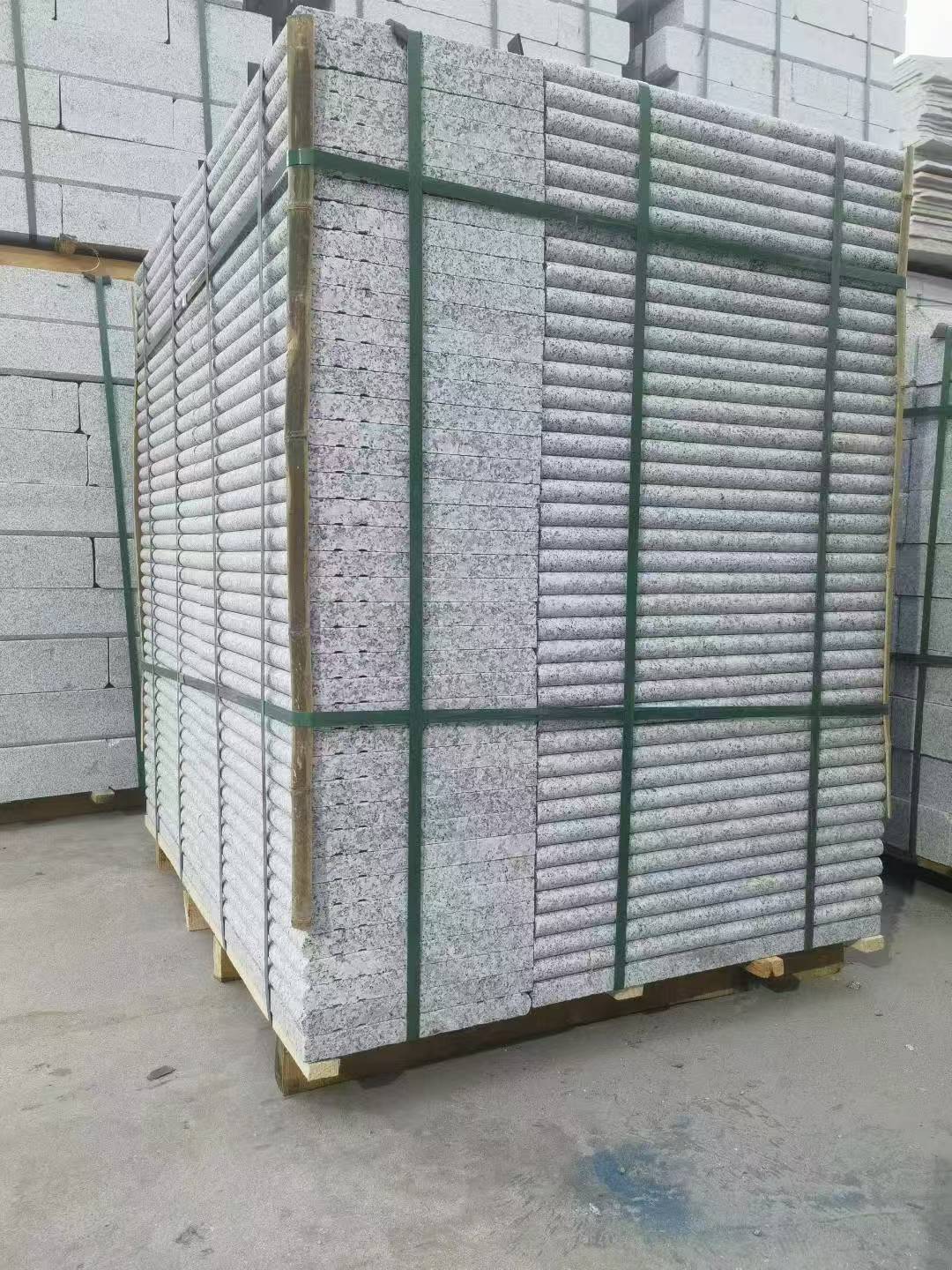 广西 芙蓉白3公分厚磨圆边、拉槽，楼梯踏步