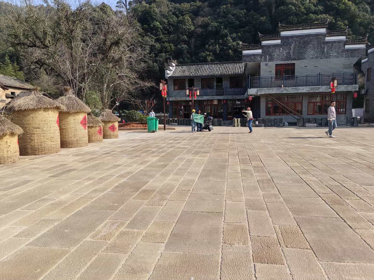 广西仿古石铺装效果
